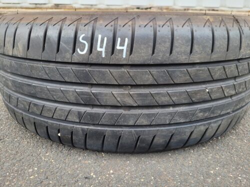 357683844831-1 1x Sommerreifen BRIDGESTONE TURANZA TOO5 225/55R17 97W(MIL) S44 DOT 5019 6mm – Bild 1