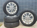 17 Zoll Original Mercedes GLA X156 156 Winterkompletträder A1564011700 – Bild 2
